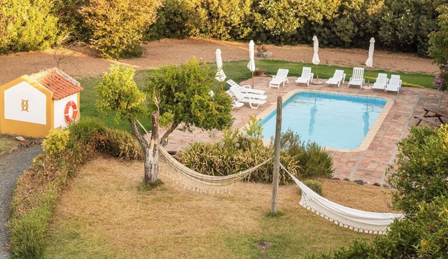 Cottage 'Herdade Da Ordem' with Shared Pool, Shared Garden and Wi-Fi