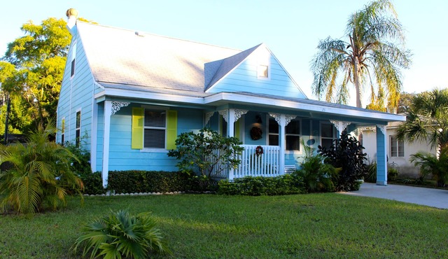 Cottage+MIL Studio close to Clearwater Beach/Honeymoon Island/Blue Jays Stadium