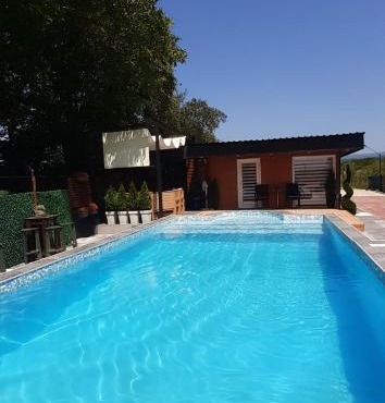 Cottage Mitic