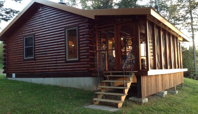 Cottage on the Msw Miramichi River - Gray Rapids