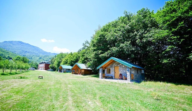 Cottages Serdar