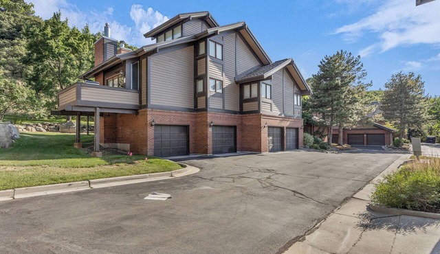 Cottonwood Heights Ski Home