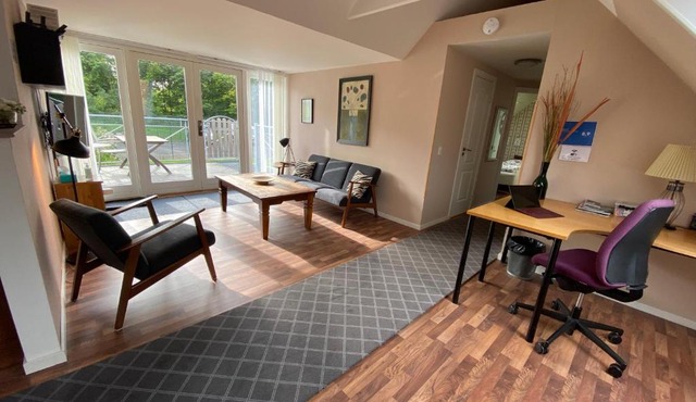 Country flat