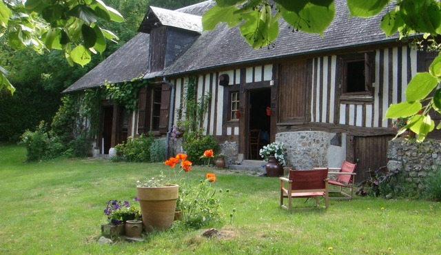 Country vacations at 1 hour 30 from Paris decompression assured!!!!