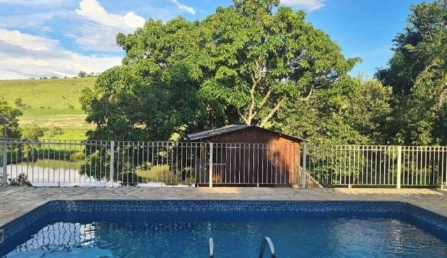 Country house with beautiful views close to Canção Nova.