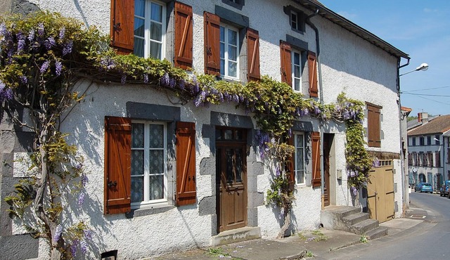 Country house in a small, quiet village of 600 inhabitants