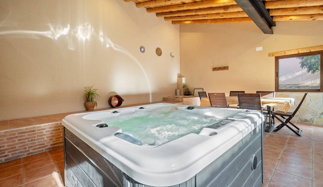Country House 'Torre Piquer' with Private Garden and Balcony