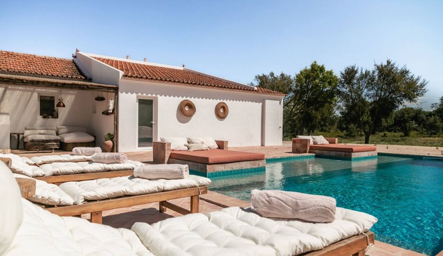 Country house with 5 bedrooms surrounded by nature