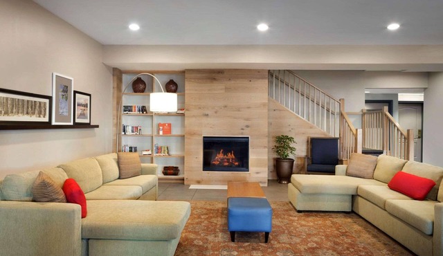 Country Inn & Suites by Radisson, Camp Springs (Andrews Air Force Base), MD