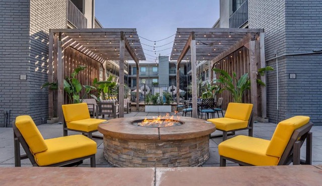 Country Inn & Suites by Radisson, Metairie New Orleans , LA