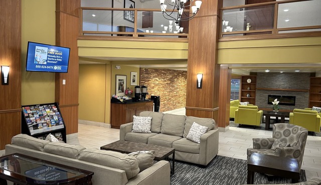 Country Inn & Suites by Radisson, Delta Park North Portland