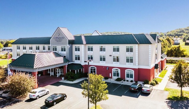 Country Inn & Suites by Radisson, Harrisburg West Mechanicsburg