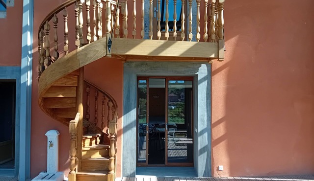 Country studio
