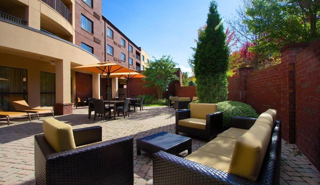 Courtyard Blacksburg