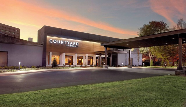 Courtyard by Marriott Charlotte Southpark