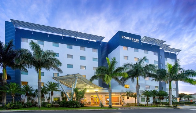 Courtyard by Marriott San Jose Airport Alajuela