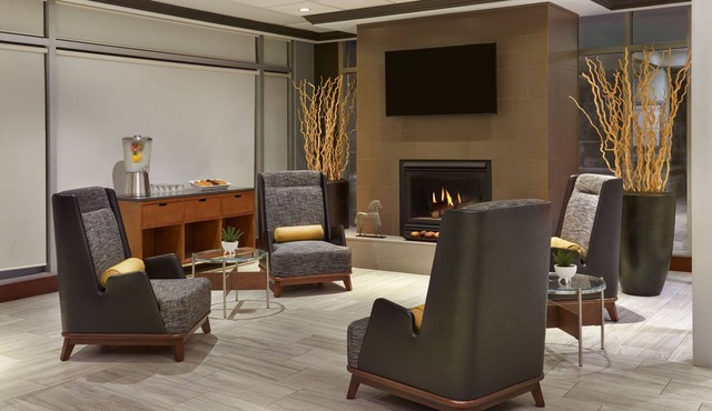 Courtyard by Marriott Downtown Ottawa