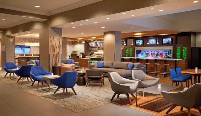 Courtyard by Marriott Downtown Toronto