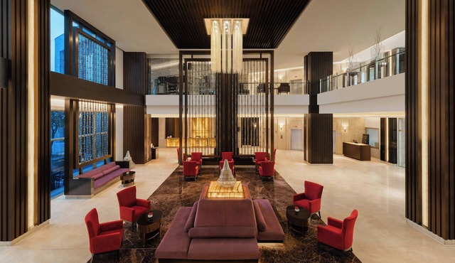 Courtyard by Marriott Gurugram Downtown