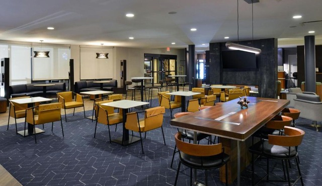 Courtyard by Marriott Harrisburg Hershey