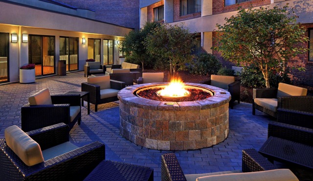 Courtyard by Marriott Hartford Cromwell