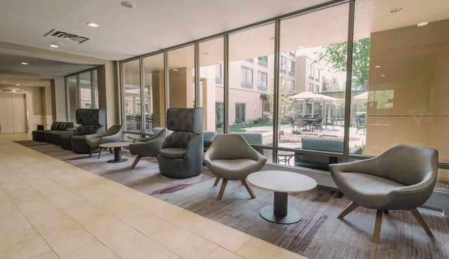 Courtyard by Marriott Nashua