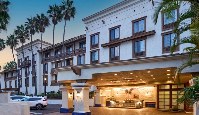 Courtyard by Marriott Old Town