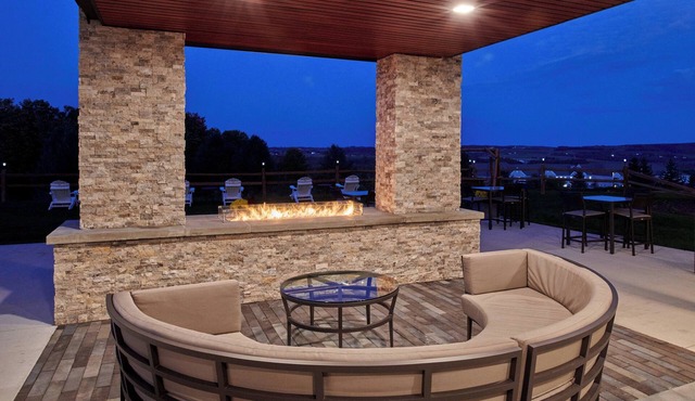 Courtyard by Marriott Petoskey at Victories Square