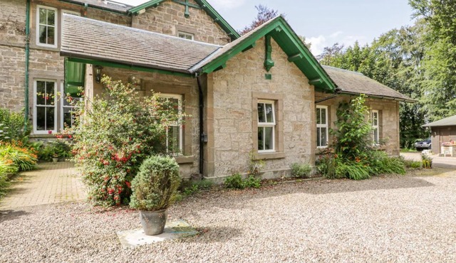 Courtyard Cottage, Forfar