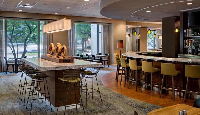 Courtyard Grand Rapids Downtown