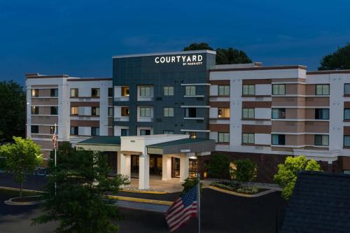 Courtyard Largo Medical Center Drive