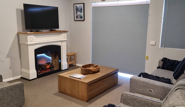 Courtyard Loft (for 2), The Sables Resort Perisher