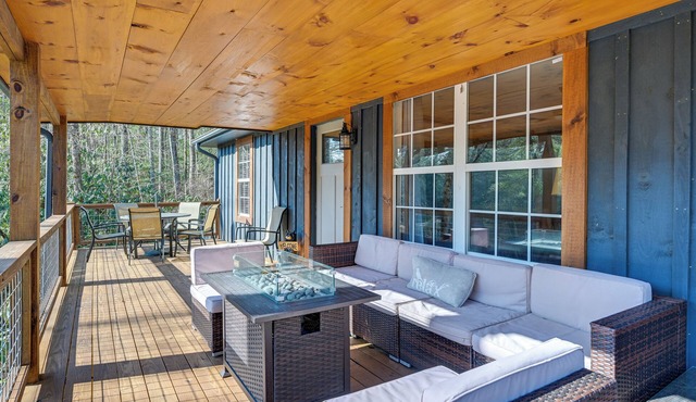 Covered Deck & Fire Pits: Cabin in Cashiers