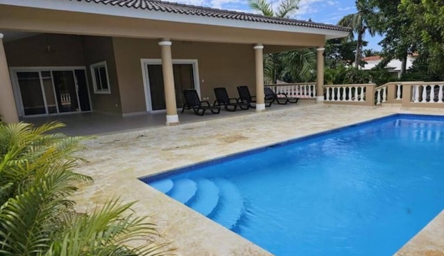 Covered Patio, Private Pool, 3 Bed, 3 Bath