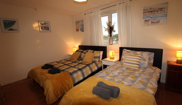Cowsley House