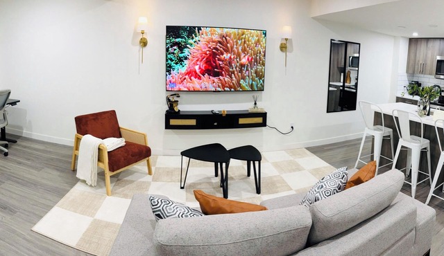 Coziest & Modern Basement Retreat East of Calgary
