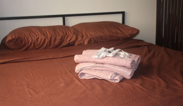 Cozy 1 Bed Studio - Minutes to NAIA and MOA!