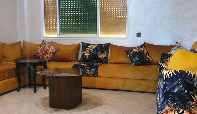 Cozy 1-bedroom apartment in wonderful Casablanca with WiFi