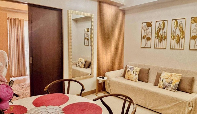 Cozy 1-Bedroom Retreat in Iloilo City with City Views