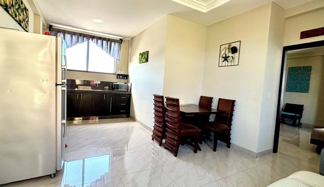 Cozy 1 bedroom apartment, 5min walk to the sea!