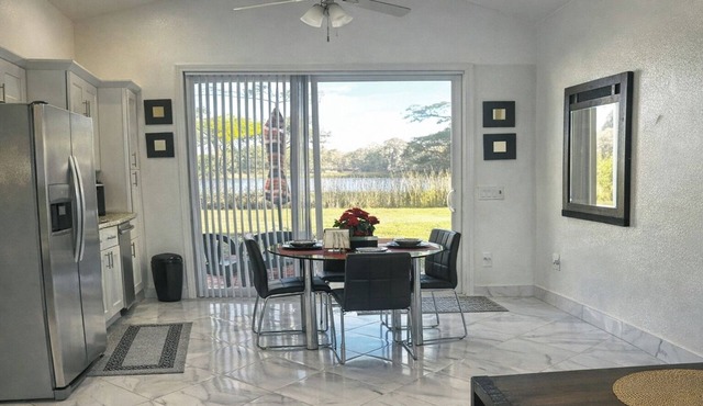 Cozy 1BR Near UCF 45 min to Disney/Acogedor 1BR Cerca de UCF 45 min de Disney