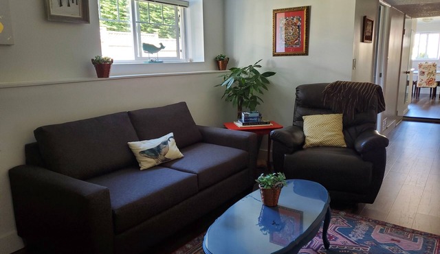 Cozy 2 bedroom suite
