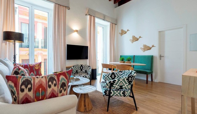 Cozy 2 bedrooms apartment in the city center. Zaragoza I