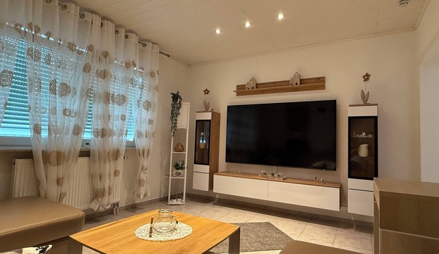Cozy 2 X room, kitchen bathroom apartment in the Karl Marx Siedlung in Worms ground floor