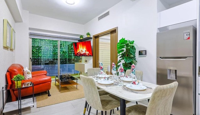 Cozy 2BR Condo, Spectacular Rooftop
