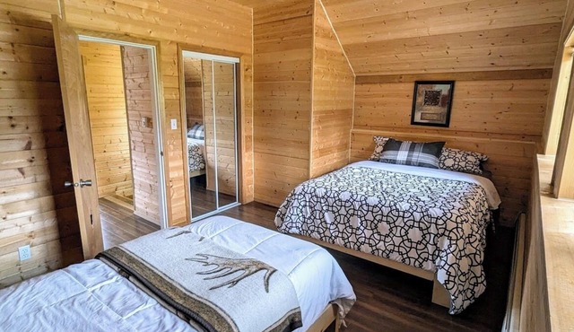 Cozy and Relaxing Getaway Cabins 17