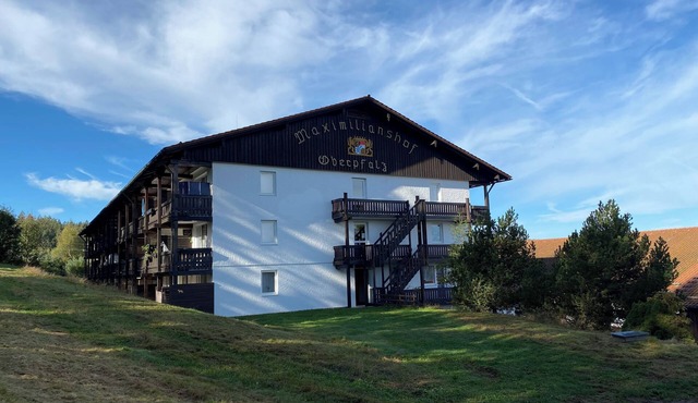 Cozy ans spacious Apartment with Scenic Views