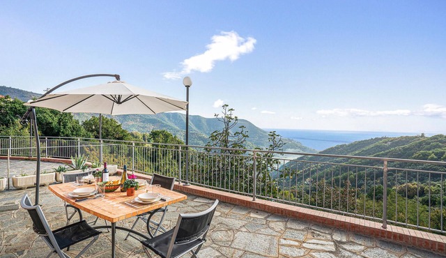 Cozy apartment in Localita´Bracco (GE)