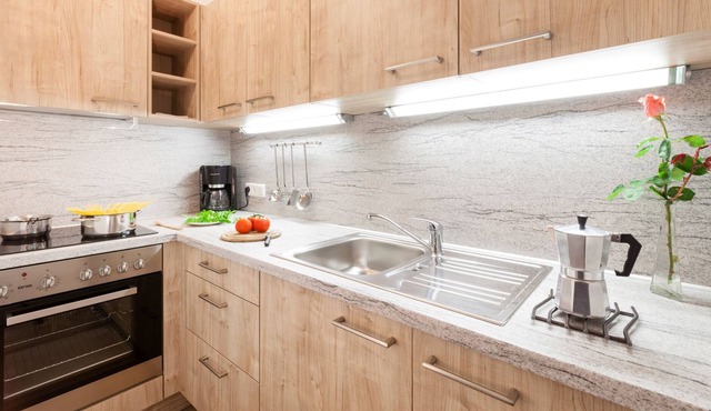 Cozy Apartment Orchidee with Mountain View, Wi-Fi, Sauna, Terrace & Balcony; Parking Available