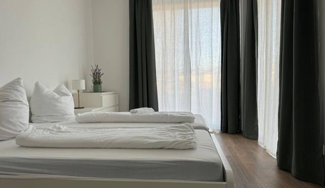 Cozy apartment, with e-charging station, on the edge of the forest & the R1 European cycle path